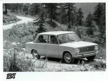 Fiat 124 Sedan
